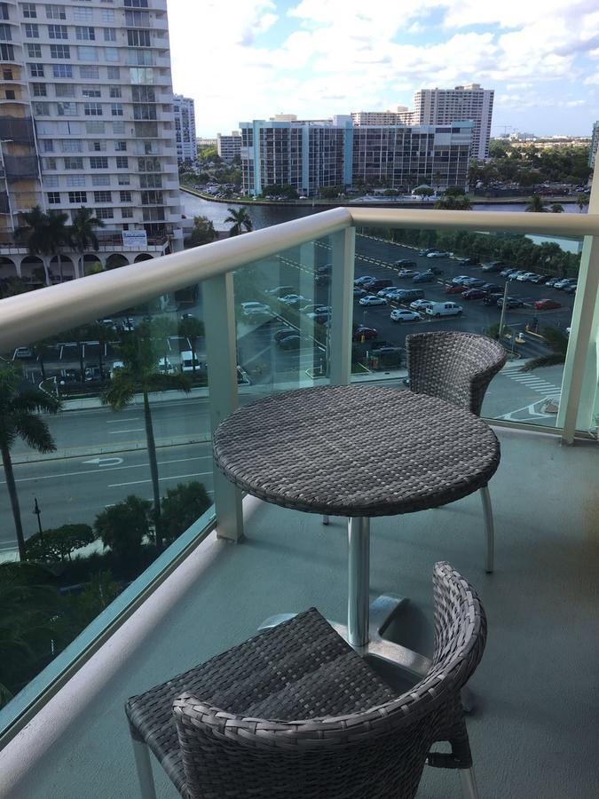 The Tides Apartment Hollywood Extérieur photo