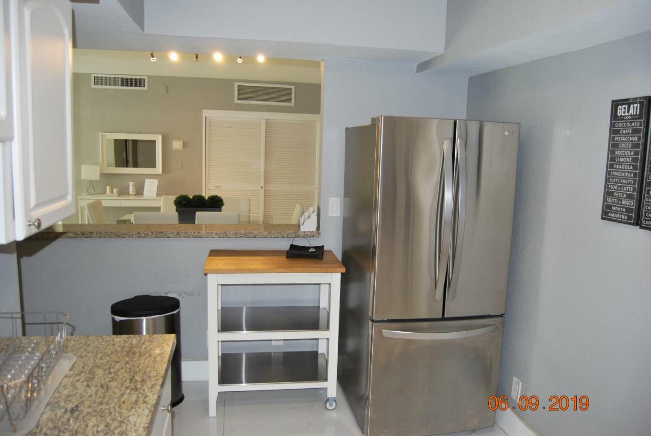 The Tides Apartment Hollywood Extérieur photo