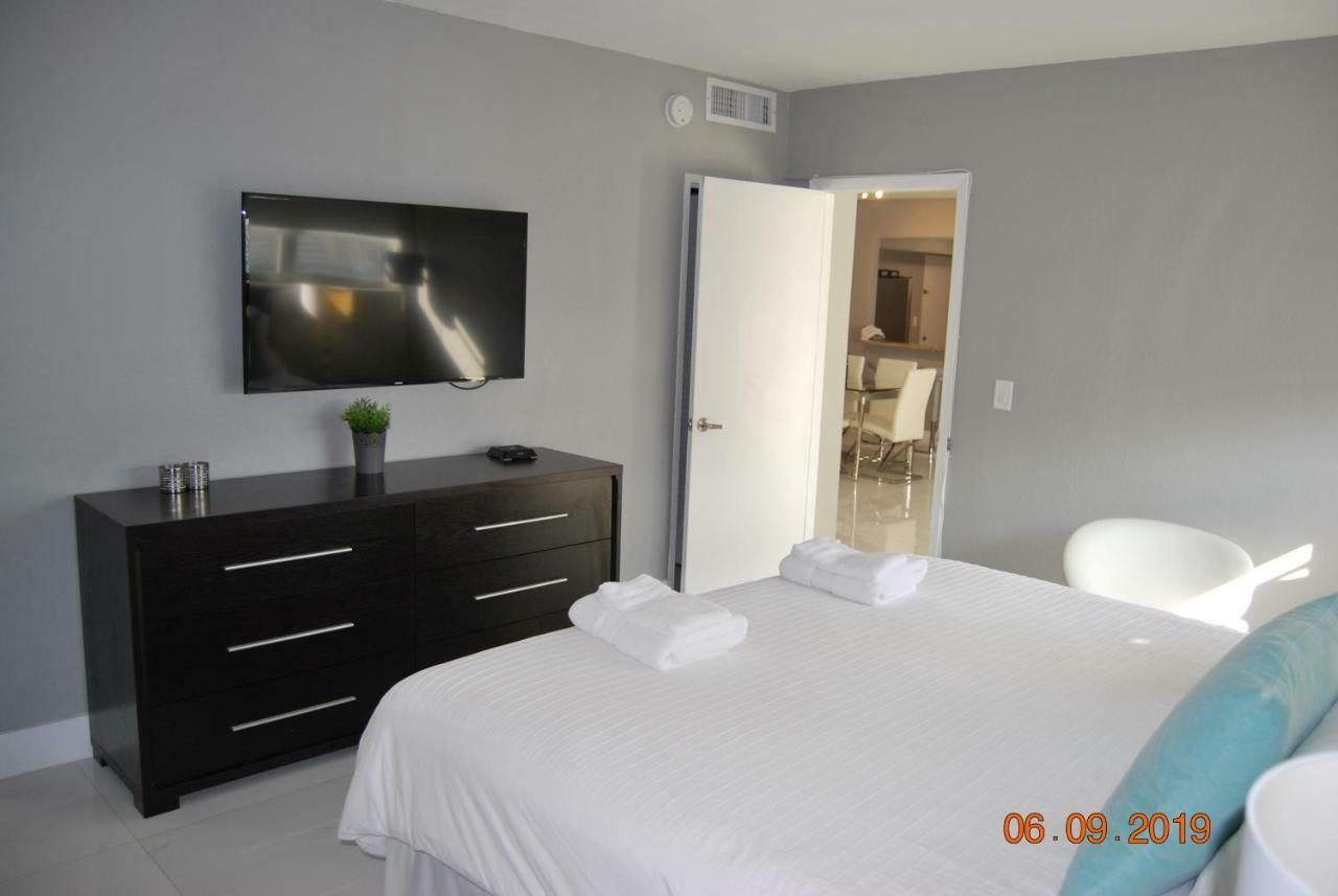 The Tides Apartment Hollywood Extérieur photo